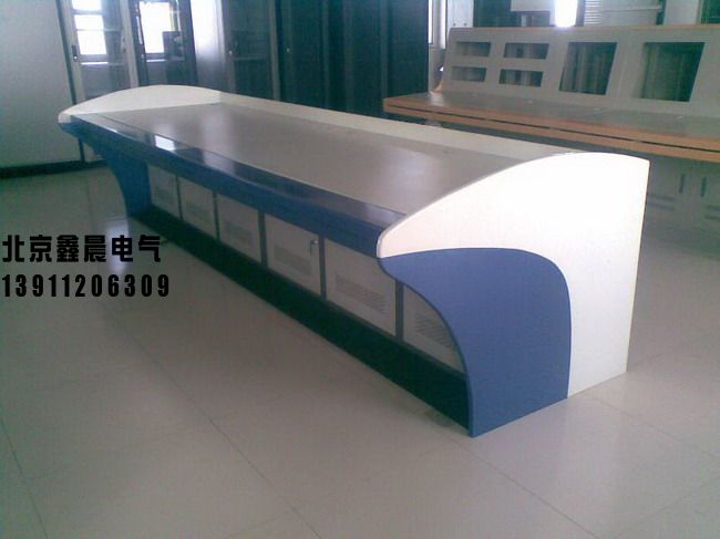 1617948443939563.jpg 操作台2.jpg