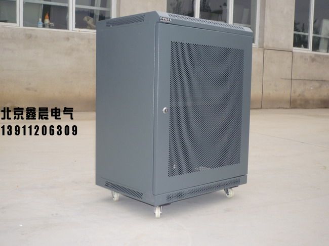 XC-3网络机柜。5.jpg